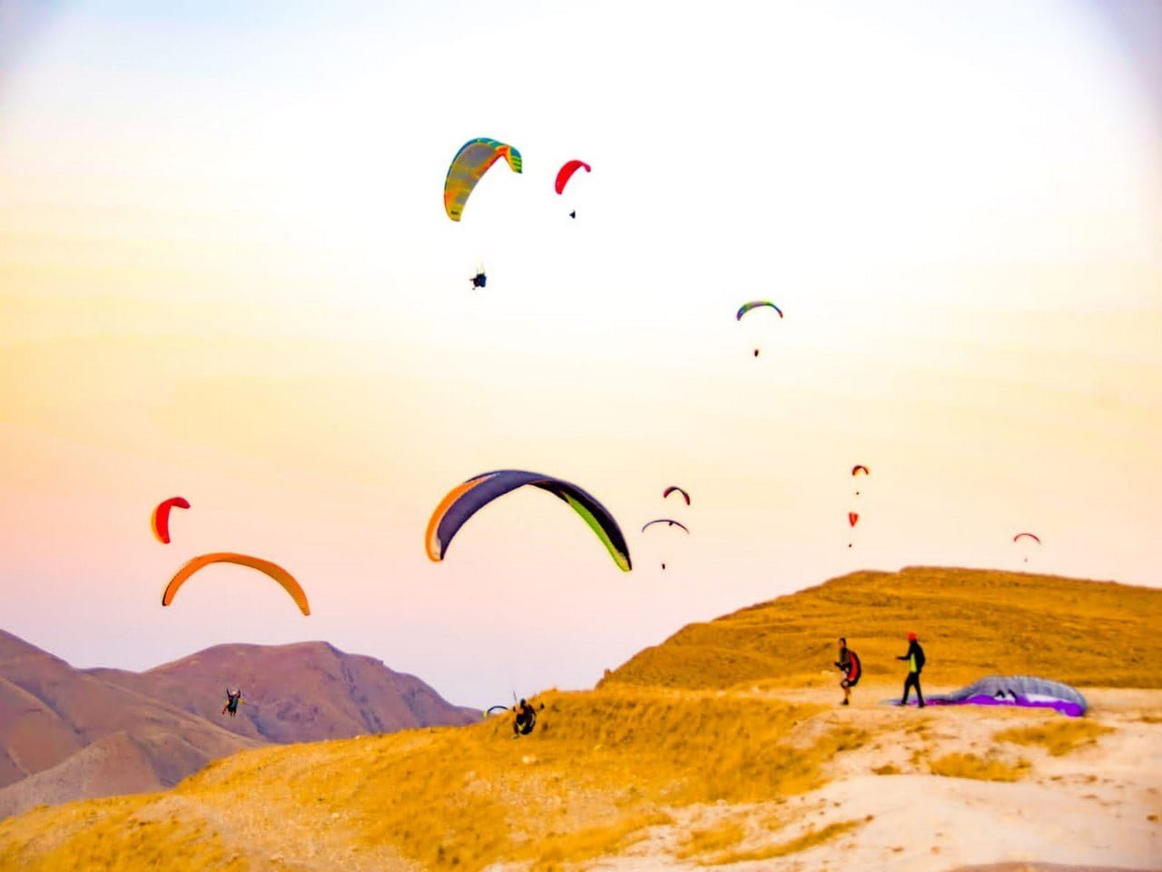 https://daragency.ma/wp-content/uploads/2025/05/Free-Fall-Parachute-Jump-Over-Marrakech-Atlas-Mountains-7.jpg
